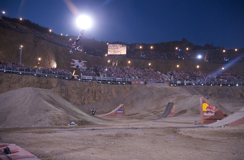 x-fighters1
